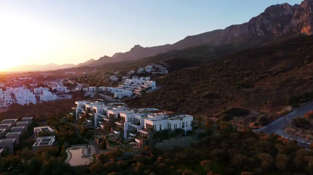 E70_Mountain Aerial_17